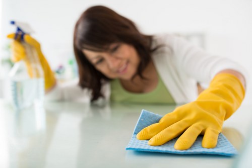 Manual handling and slip prevention during carpet cleaning